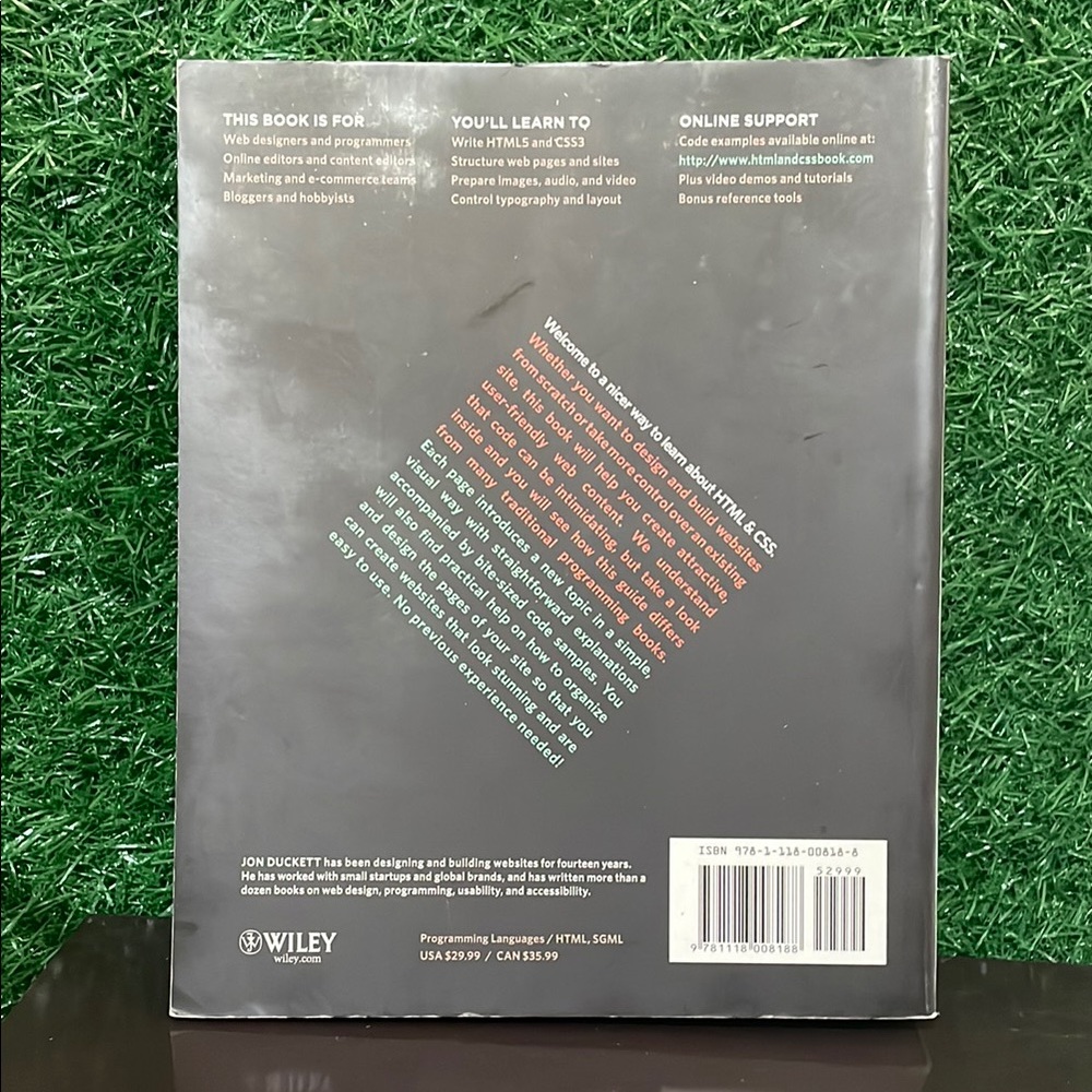 HTML & CSS Design and Build Websites Book - Picture 3 of 6
